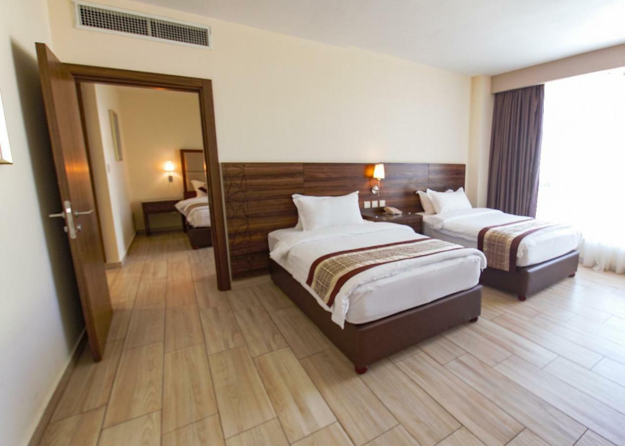 Lacosta Hotel Akaba Eksteriør bilde